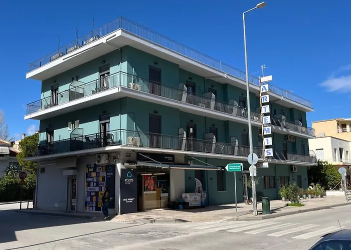 Artemis Ναύπλιο